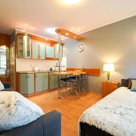 Apartament Morski 2 Minuty Od Plazy Krynica Morska Exterior photo